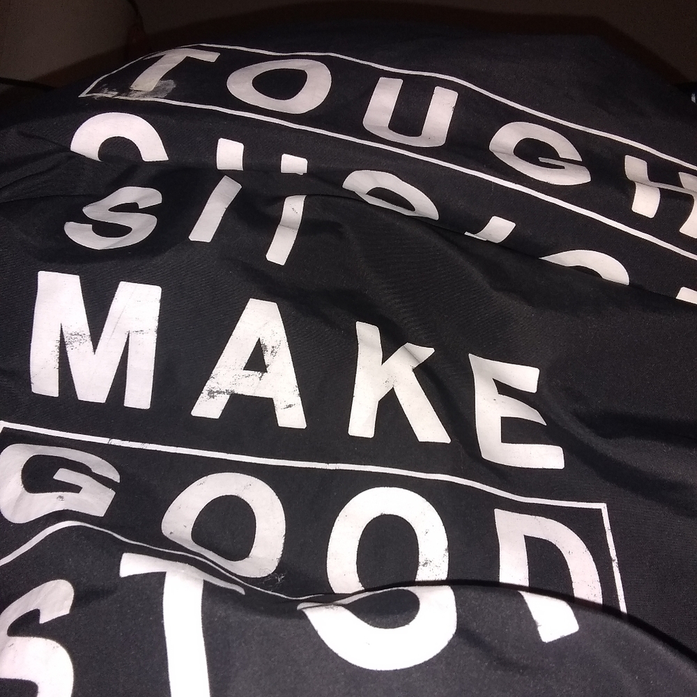 Stuff - Picture 3 of 4